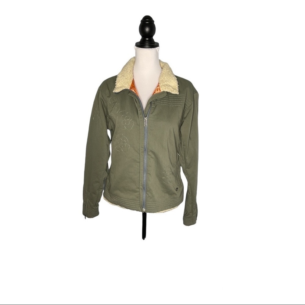 Mountain Hardwear ladies jacket size M